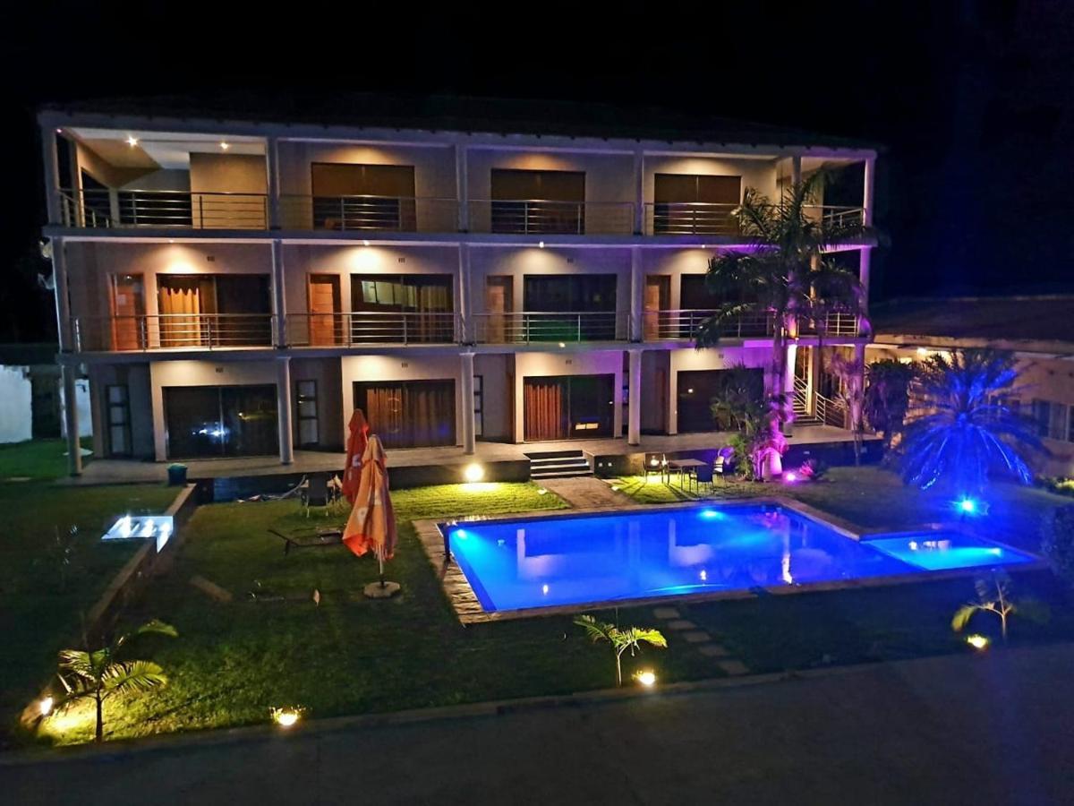 Hotel Gani Manjacaze Exterior foto